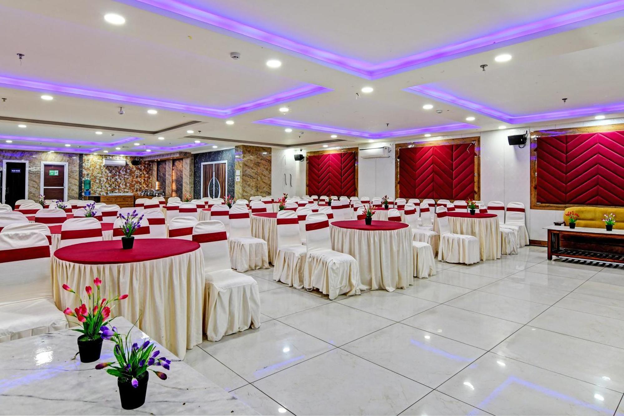 Townhouse The Grand Touch & The Royal Touch Hotel Digha  Luaran gambar