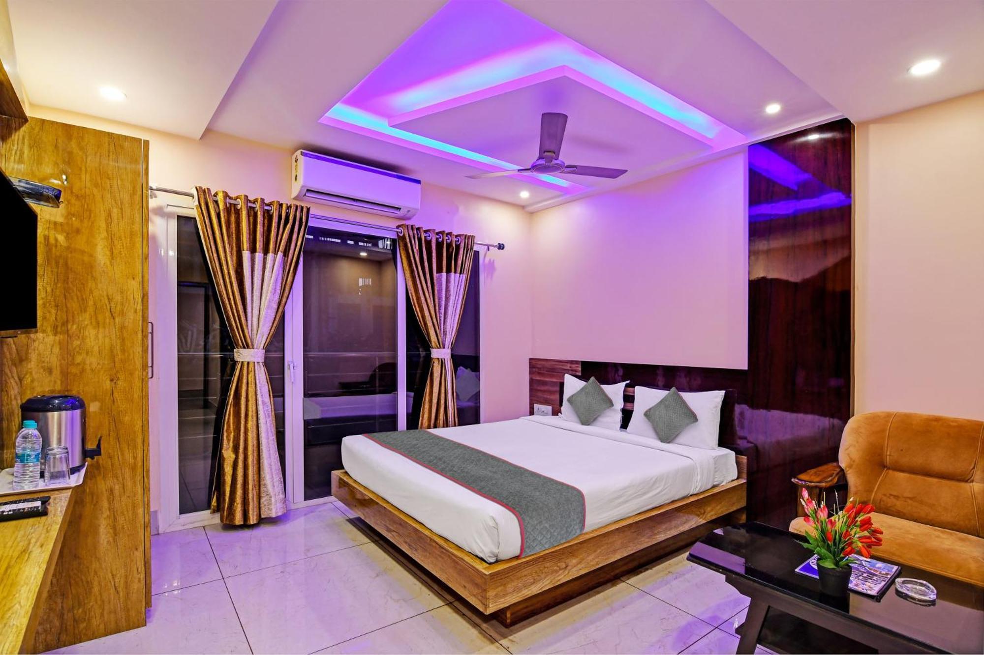 Townhouse The Grand Touch & The Royal Touch Hotel Digha  Luaran gambar