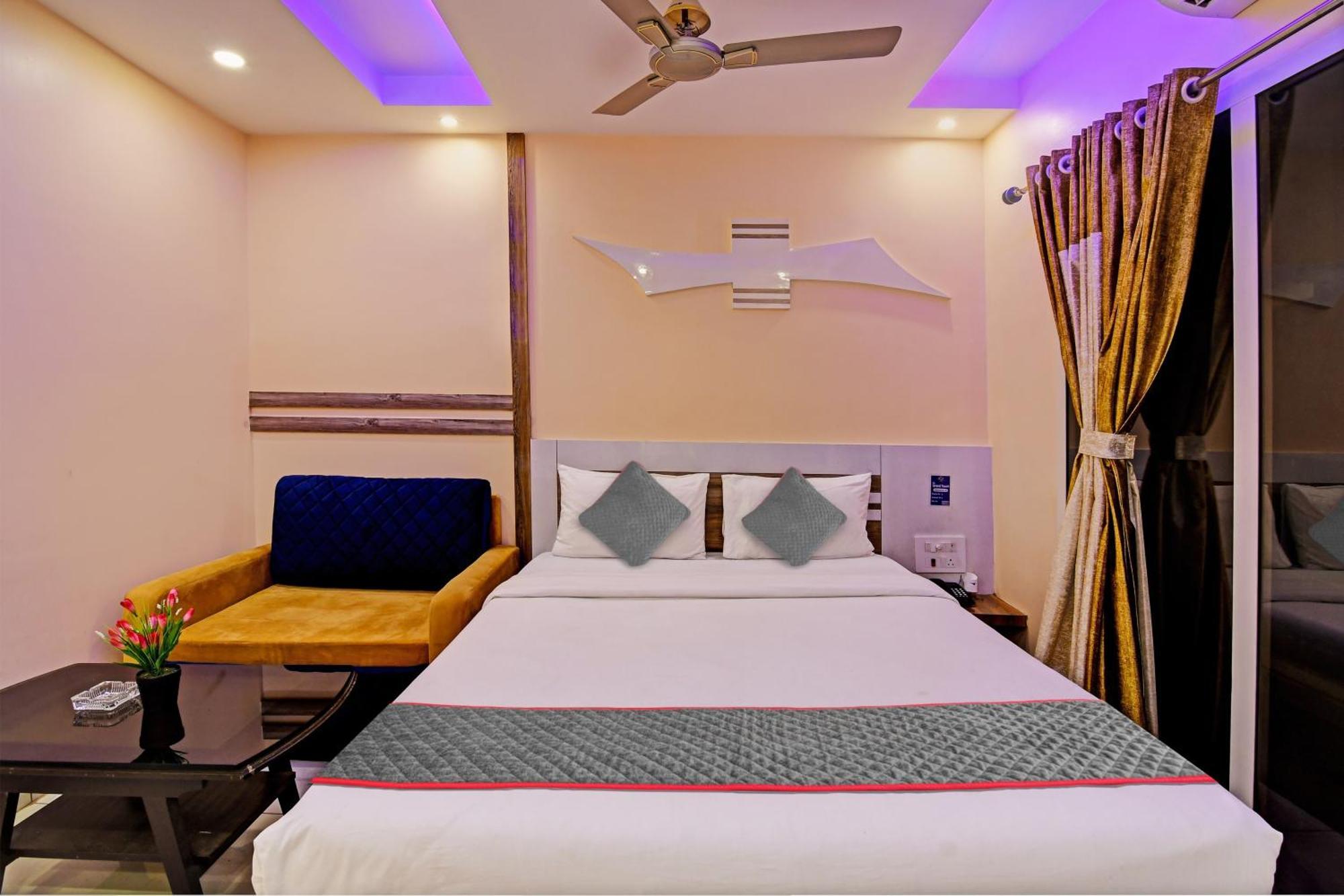 Townhouse The Grand Touch & The Royal Touch Hotel Digha  Luaran gambar
